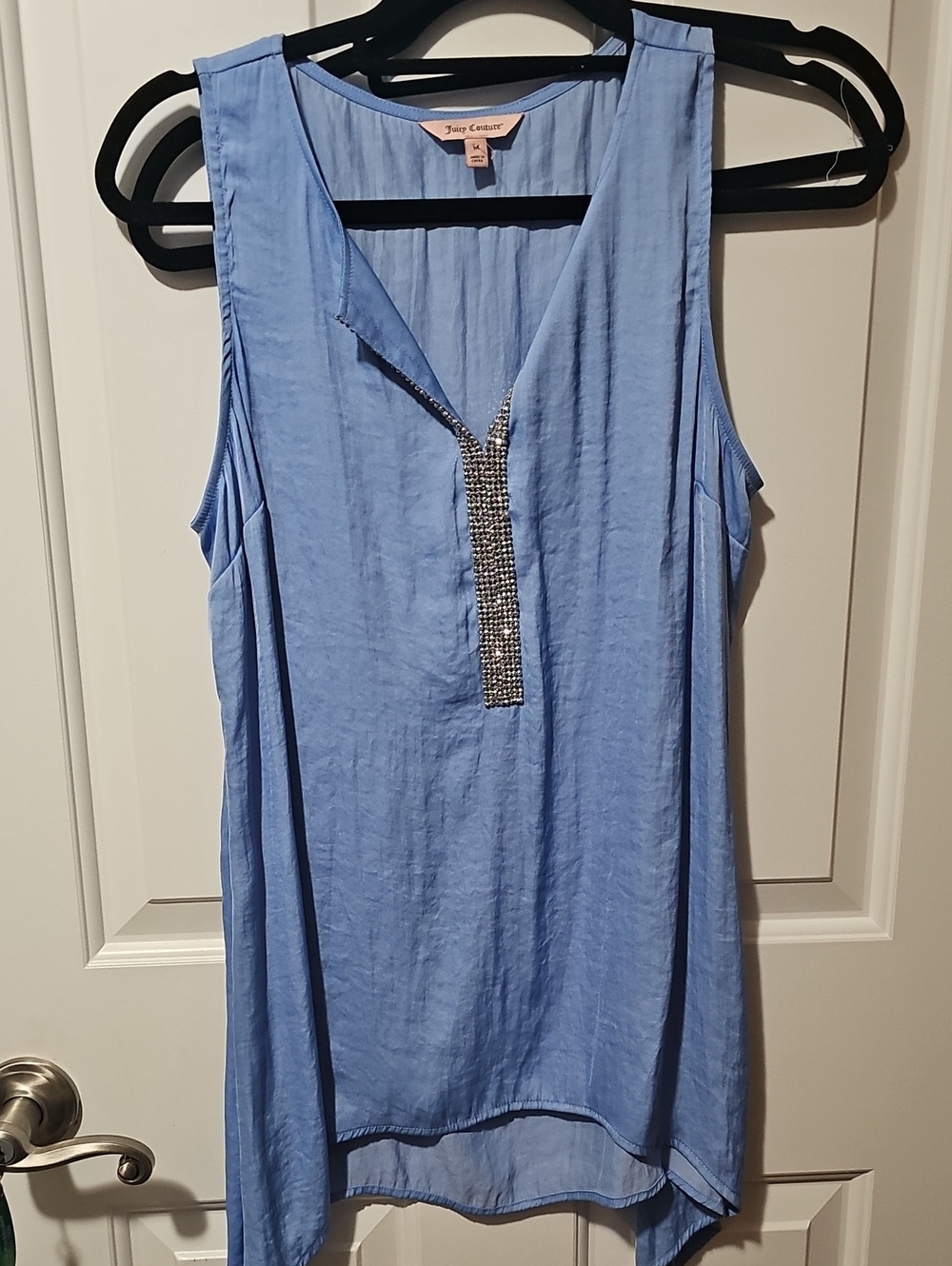 WomenJuicy Couture Light Blue Sleeveless V-Neck Blouse w/ Rhinestone Medium New